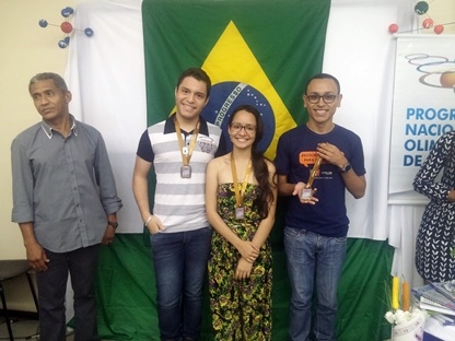 2015 - CERIMÔNIA DE PREMIAÇÃO DA XIV OLIMPÍADA AMAPAENSE DE QUÍMICA (OAPQ)